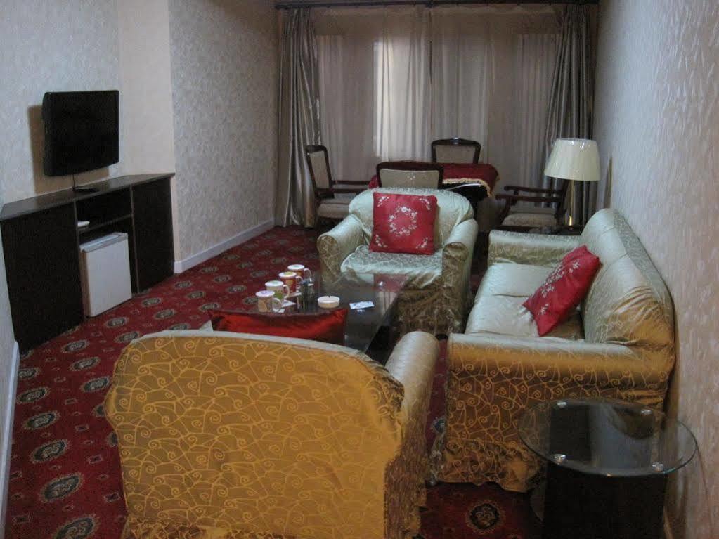 Tianzhi Hotel Harbin Luaran gambar