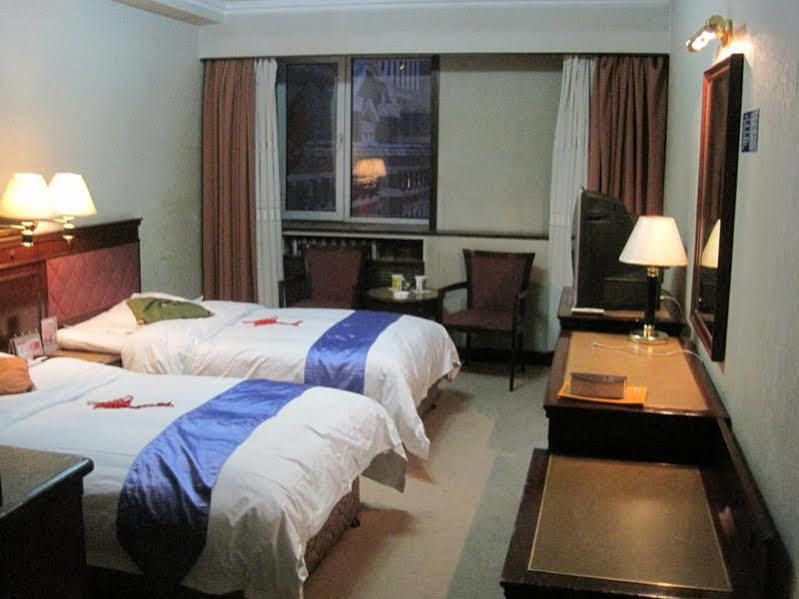 Tianzhi Hotel Harbin Luaran gambar